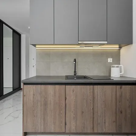 Rent Like - Spacious Studio With Balcony Slonimskiego 2 * Вроцлав